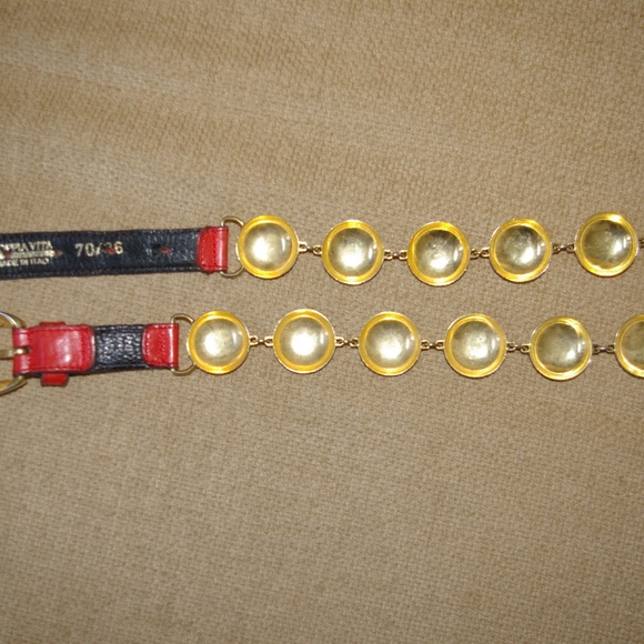 VINTAGE LEATHER  BELT GOLD COLOR  CONCHOS - Picture 5 of 8
